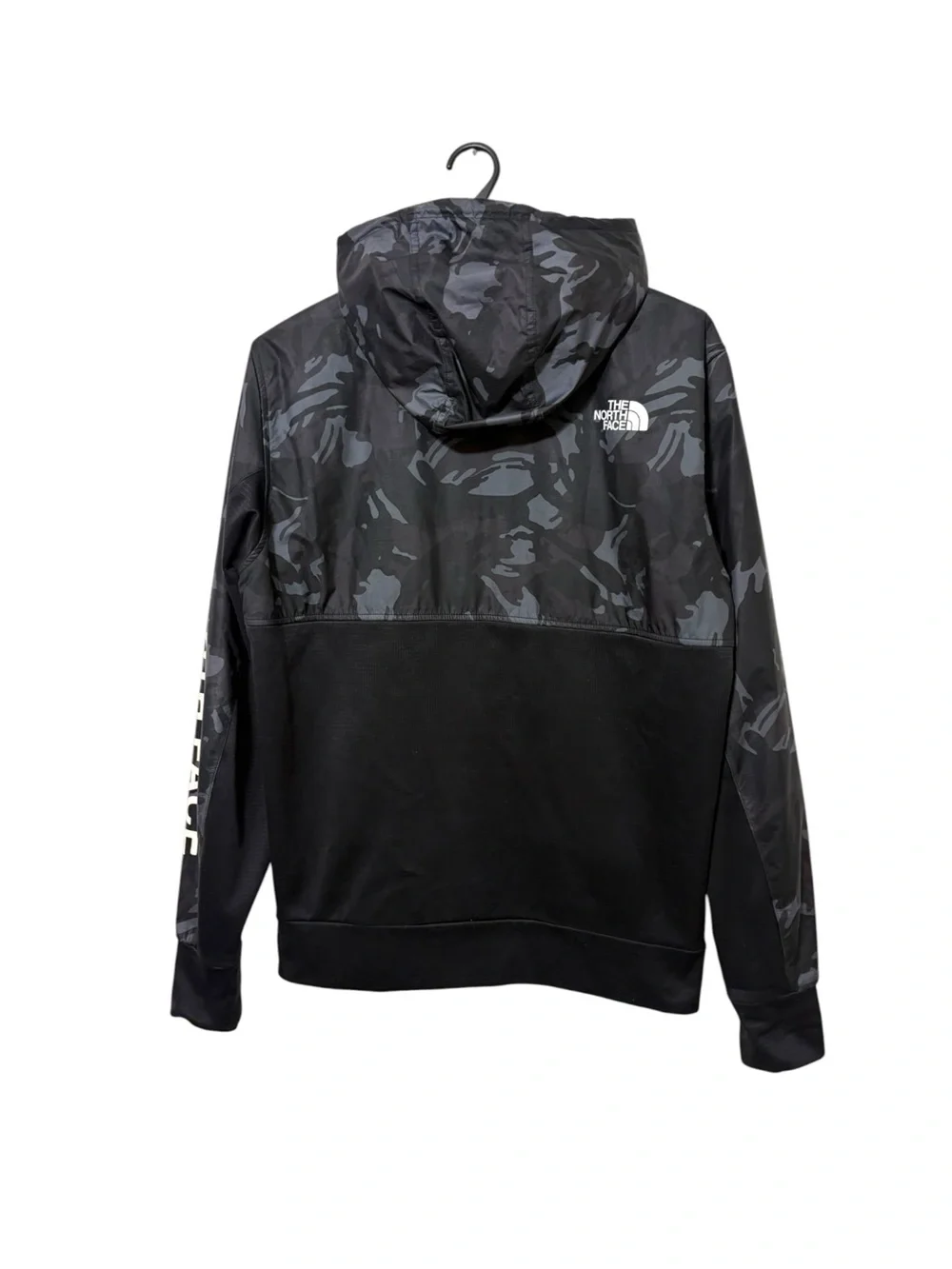 The North Face Men’s Small Black Train Hooded Full Zip Black Camo Jacket Outdoor